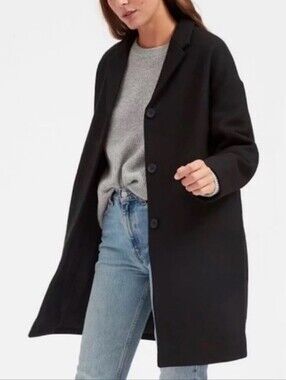 Everlane Wool Cocoon Coat Black Size Small Button